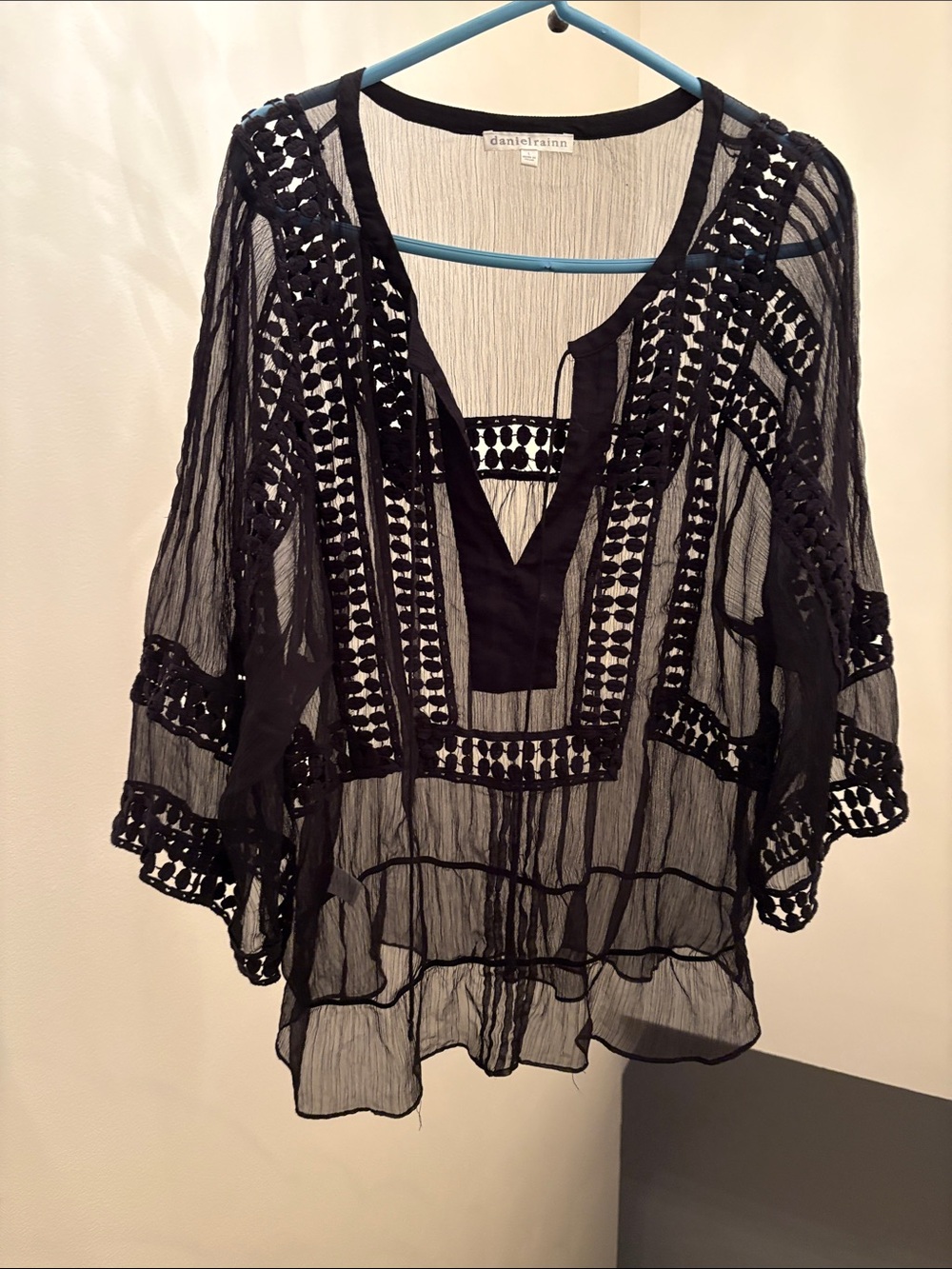 💋Daniel Rainn Black Sheer Crochet-Trim Voile Tunic🔥 - Picture 4 of 5